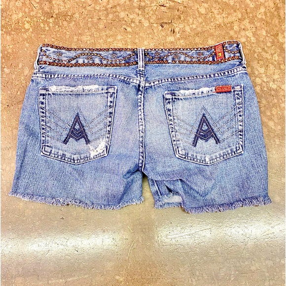 7 For All Mankind - Picture 5 of 5